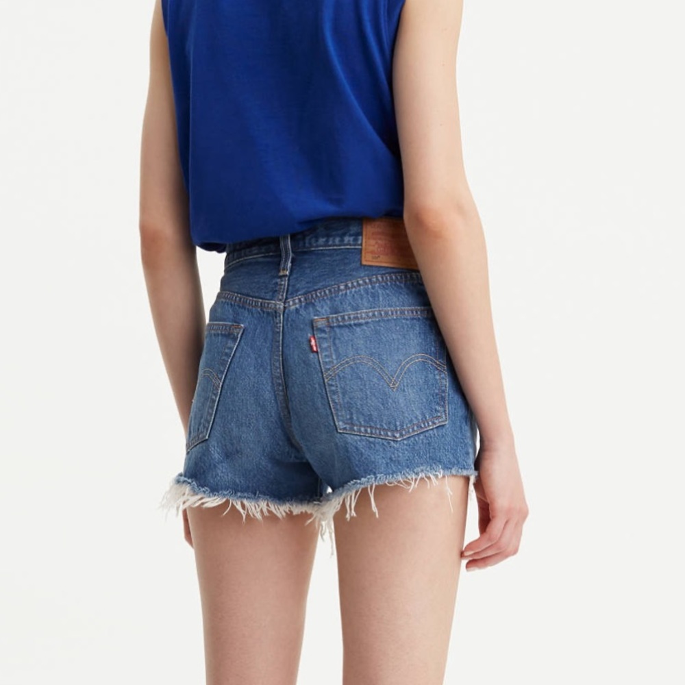 Levi’s 501 Short in Indigo